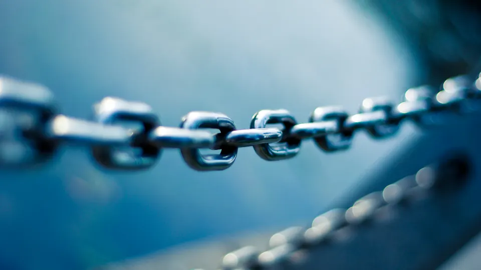 iptables vs nftables : ce qui a changé et comment migrer