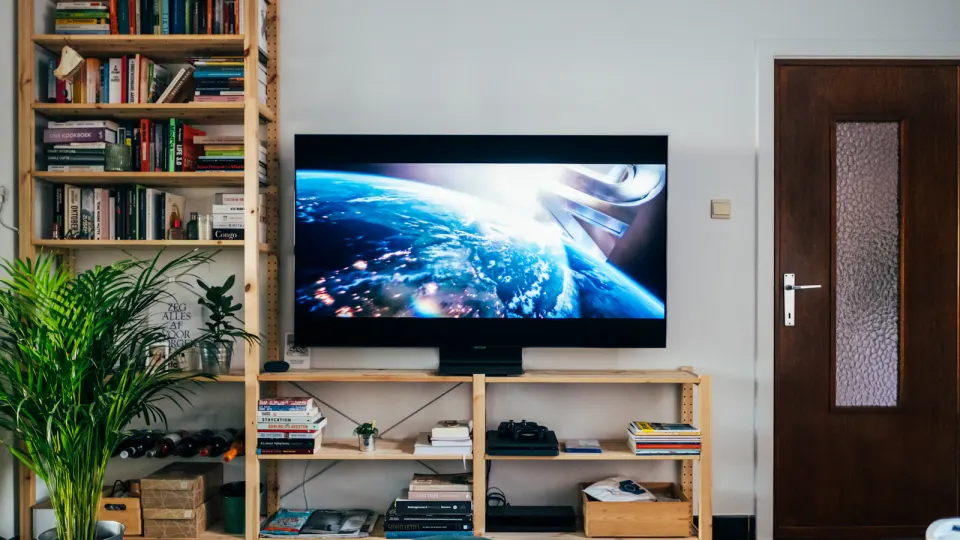 Jellyfin vs Plex vs Emby : quel serveur multimédia auto-héberger ?