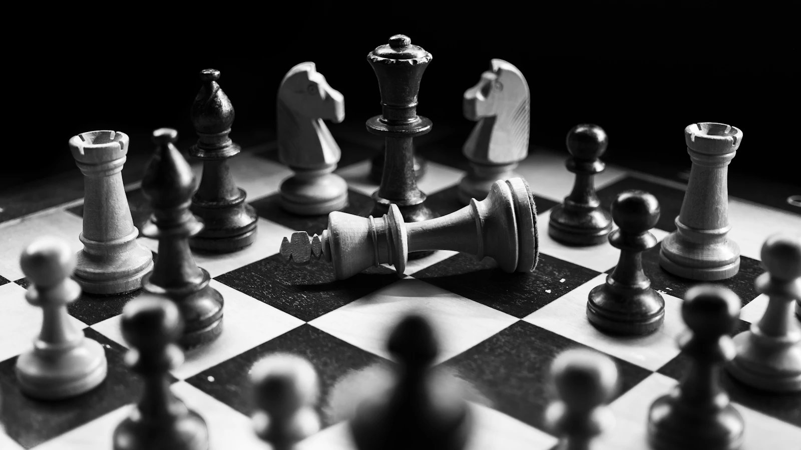 Proxmox VE vs VMware ESXi in 2026: The Dedicated-Server Operator's View